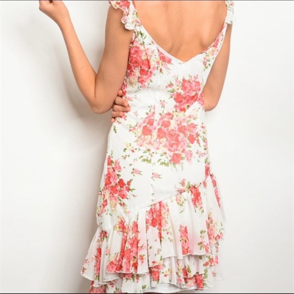 [Stunning Flirty] Floral Ruffled Dress - Picture 3 of 6
